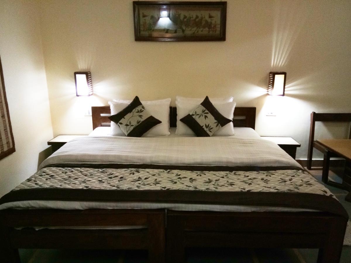 Vanya River Lodge Dhikuli Eksteriør billede