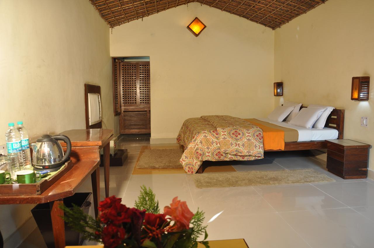 Vanya River Lodge Dhikuli Eksteriør billede